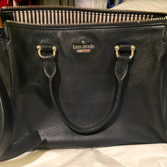 kate spade Handbags - Kate Spade Purse